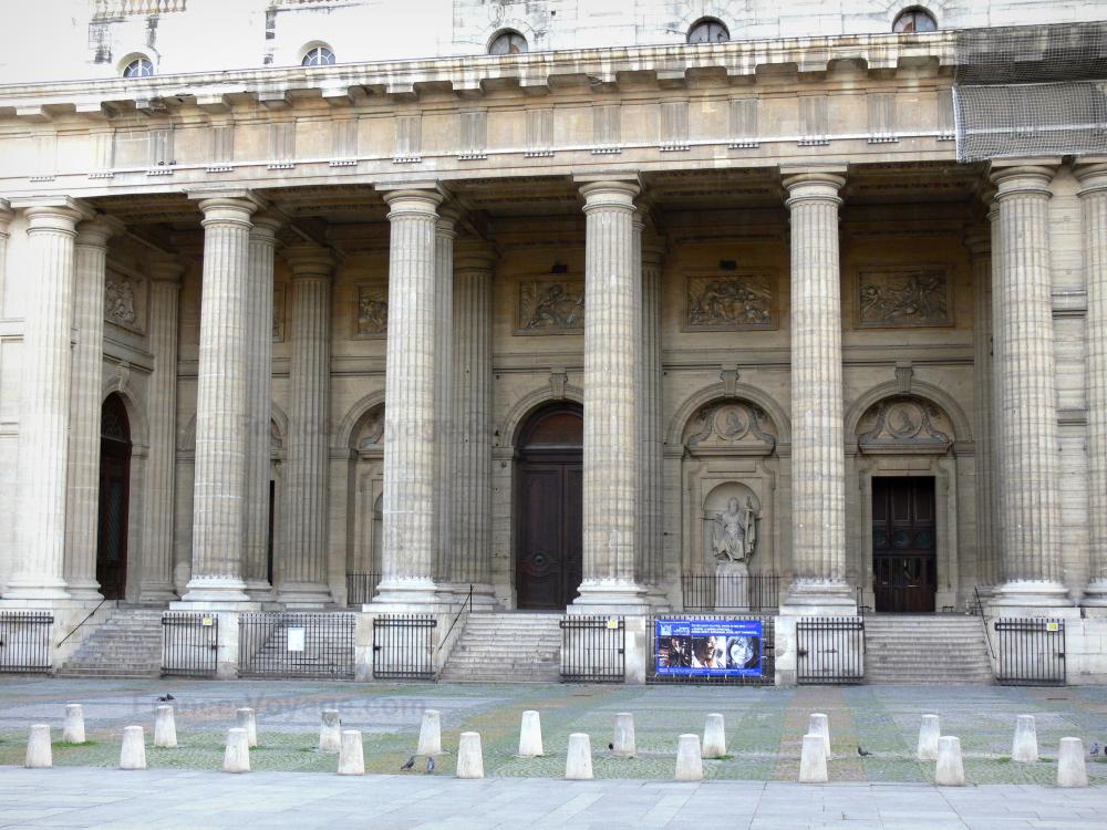 Église Saint-Sulpice - Portique de la façade ouest