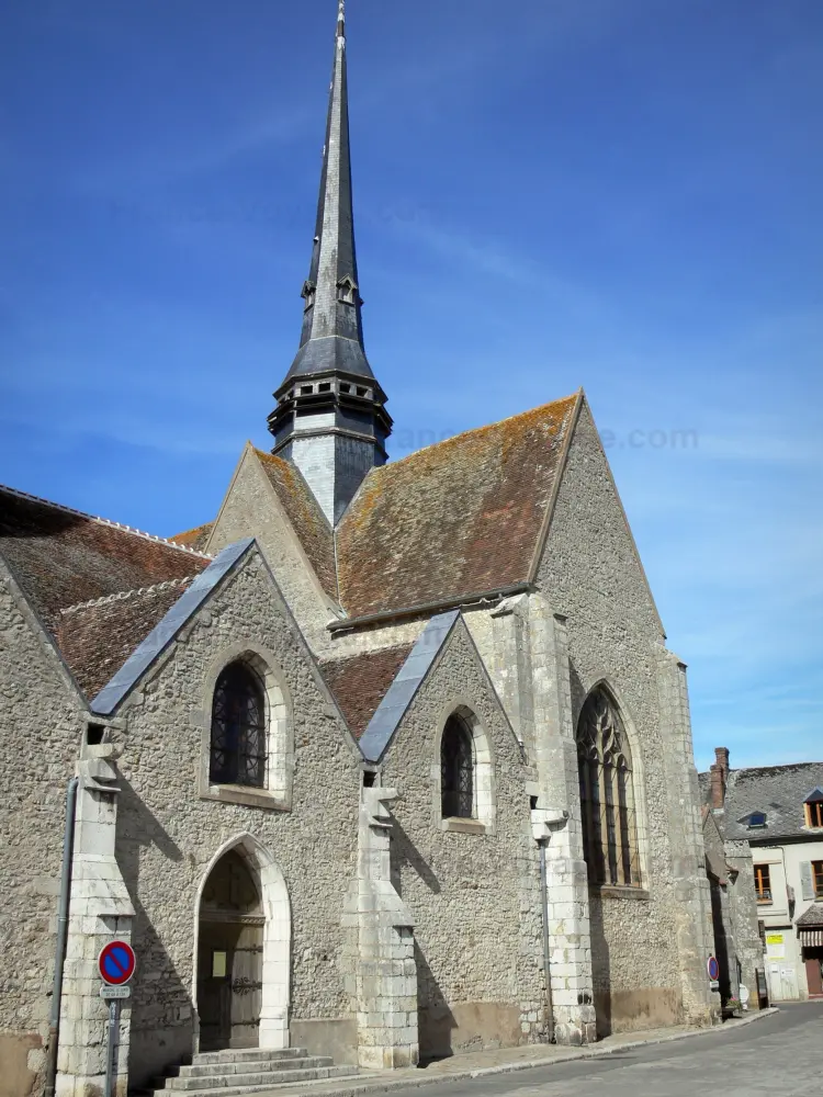 Photos Égreville Guide Tourisme & Vacances