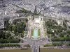 Eiffelturm - Sicht auf die Seine, den Palais de Chaillot und die Gärten des Trocadéro von der 3. Etage des Eiffelturms aus