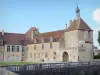 Époisses Castle - Tourism, holidays & weekends guide in the Côte-d'Or