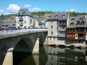 Espalion - Ponte sul fiume Lot e le antiche concerie, Calquières o in riva al mare