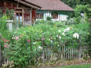 Eugénie-les-Bains - Ferme Thermale et jardins des Prés d'Eugénie