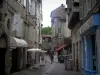 Figeac - Beco, casas e lojas da cidade velha, em Quercy