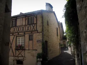 Figeac - Half-timbered house in the old town, in the Quercy