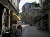 Figeac - Rua, lojas e casas da cidade velha, em Quercy