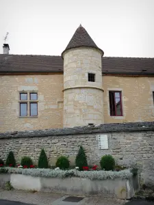 Flavigny-sur-Ozerain - Turmhaus