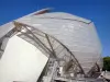 Fundação Louis Vuitton - Edifício Louis Vuitton Foundation com arquitetura futurista