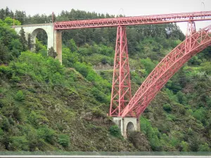 Garabit-Viadukt - Ansicht eines Teils der Metallstruktur