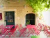 La Garde-Adhémar - Restaurante terraza en el corazón del pueblo