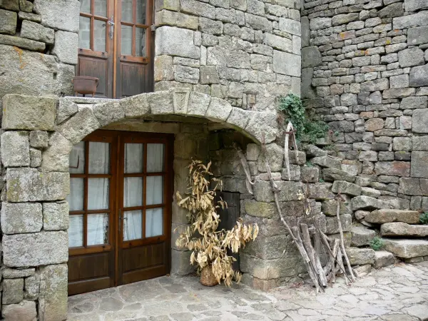 La Garde-Guérin - Guía turismo, vacaciones y fines de semana en Lozère