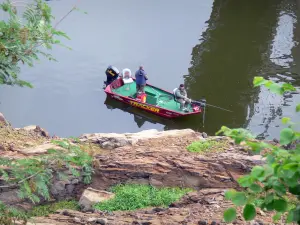 Gargantas del Truyère - Los pescadores en sus botes