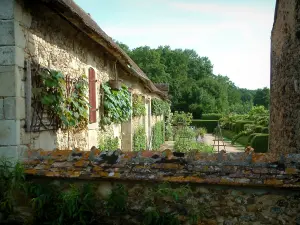 Gärten des Priorats Notre-Dame d'Orsan - Ehemaliges Kloster und sein Garten mittelalterlicher Inspiration