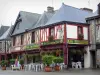 Guerche-de-Bretagne - Casas em enxaimel na cidade