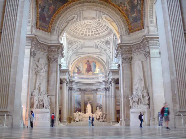 Het Pantheon - Gids voor toerisme, vakantie & weekend in Parijs