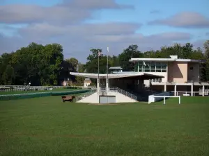 Hipódromo de Leão-d'Angers - Hipódromo Isle-Briand (pista de corridas)