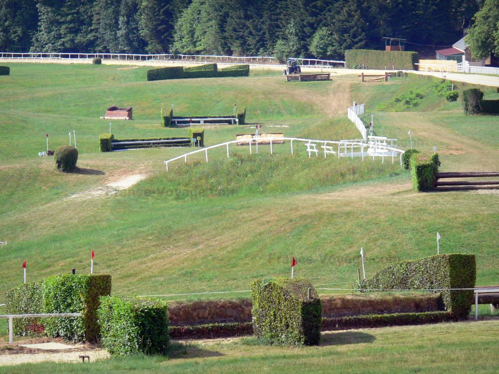 Photos - Hippodrome de Pompadour - 5 images de qualité en haute définition