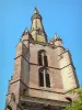 Igreja Colegiada de Belmont-sur-Rance - Torre sineira da igreja colegial de Saint-Michel, antiga abadia