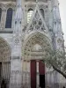 Igreja Colegiada de Mantes-la-Jolie - Portais da igreja colegiada de Notre-Dame
