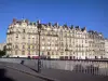 Ilha da cidade - Vista das fachadas da Ile de la Cité da Ponte Saint-Louis