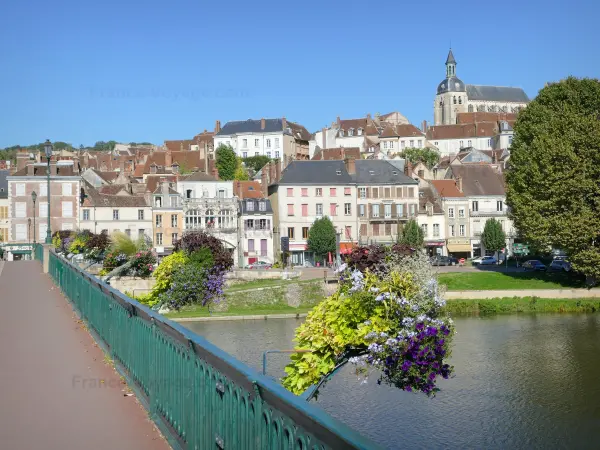 Joigny - Guía turismo, vacaciones y fines de semana en Yonne