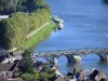 Joigny - Pont sur l'Yonne et maisons au bord de la rivière