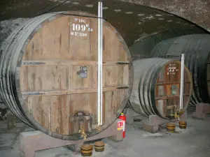 Keller der Chartreuse - Fässer des Likör Kellers der Kartäusermönche (auf der Gemeinde Voiron)