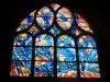 Kerk Saint-Séverin - Binnen in de kerk: glas in lood raam
