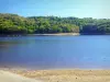 Le lac du Crescent - Guide tourisme, vacances & week-end en Bourgogne-Franche-Comté