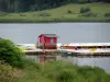 Lac de Saint-Point - Lac de Malbuisson (lac naturel), base nautique, cabane rouge et rives