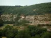 Landschaften des Quercy - Felsen und Bäume