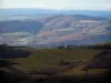 Landschappen - Heuvels bedekt met weilanden en bossen