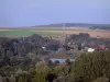 Landschappen van Picardië - Huizen, vijvers, bomen en velden