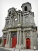 Langres - Façade de la cathédrale Saint-Mammès