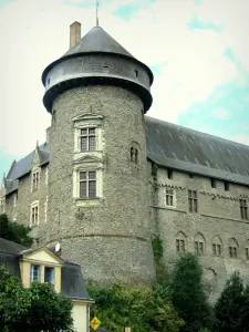 Laval - Donjon du Vieux-Château