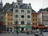 Lille - Maisons et terrasses de cafés de la Grand'Place (place du Général de Gaulle)