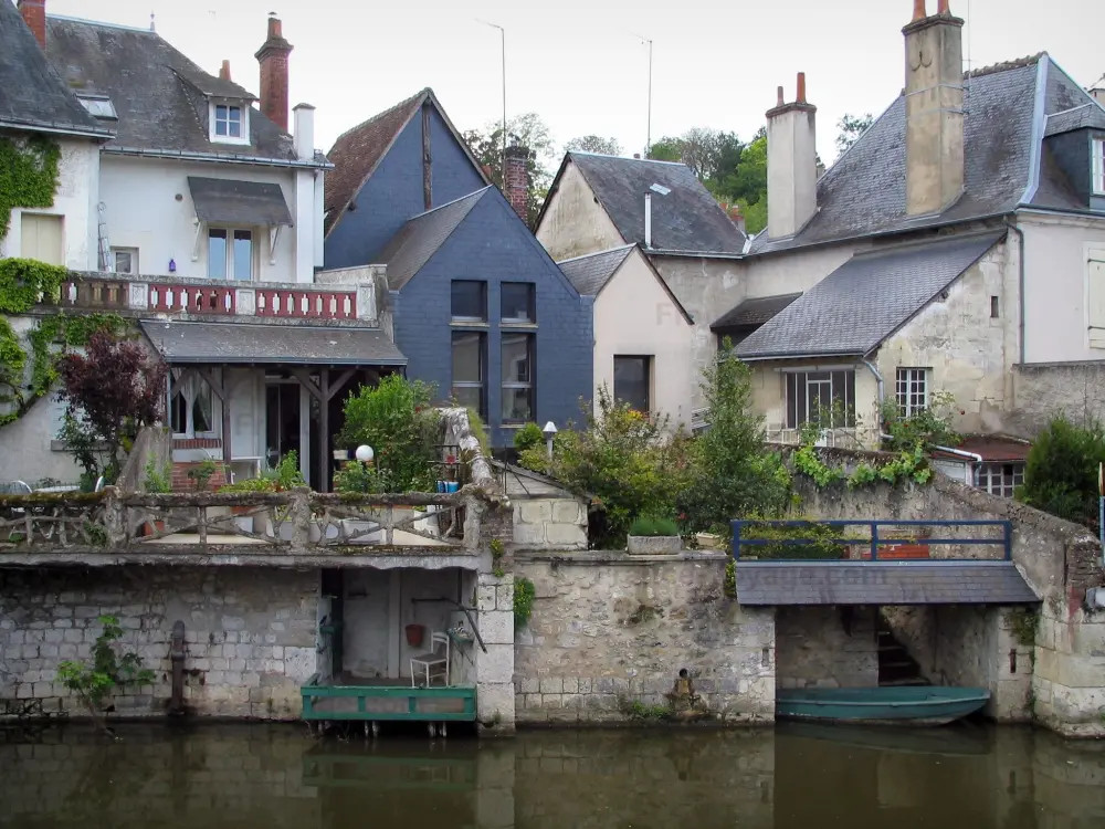 Reiseführer des Loir-et-Cher - Vendôme - Häuser am Rande des Flusses (der Loir)