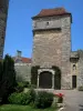 Loubressac - Toegang tot het kasteel in de Quercy
