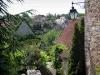 Loubressac - Lampadaire, maisons et arbres