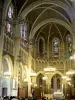 Lourdes - Domaine de la Grotte (sanctuaires, cité religieuse) : intérieur de la basilique de l'Immaculée Conception (basilique supérieure)