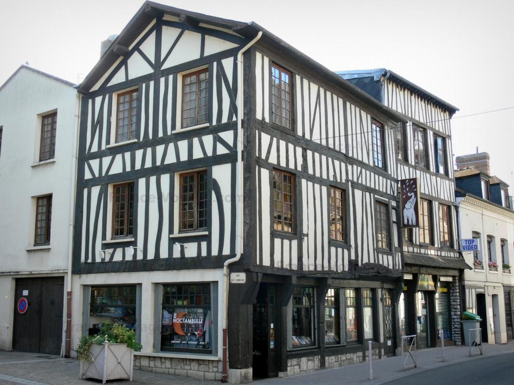 Photos Louviers 11 images de qualité en haute définition