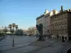 Lyon - Presqu'ile: Louis Pradel Square, com esculturas e casas