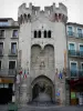 Manosque - Porte Saunerie, rue Grande et maisons de la vieille ville