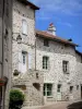 Marcolès - Casas de fachadas de piedra de la ciudad medieval