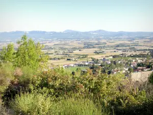 Marsanne - Vista del paisaje circundante desde el casco antiguo