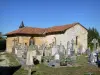 Marville - Chapelle Saint-Hilaire et tombes du cimetière