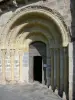 Le Mas-d'Agenais - Portail de la collégiale Saint-Vincent (église) de style roman