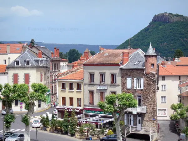 Massiac - Guia de Turismo, férias & final de semana no Cantal