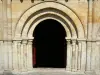 Melle Romanesque churches - Saint-Hilaire Romanesque church: portal