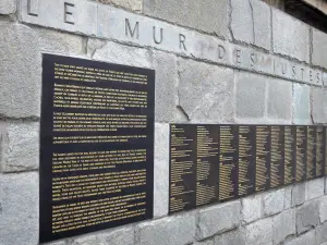 Memorial do Holocausto - Muralha dos Justos
