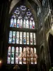 Metz - Intérieur de la cathédrale Saint-Étienne : vitraux